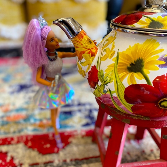 Pioneer Woman Flower Garden Tea Kettle 2.3 qt NWT never used - Picture 1 of 12